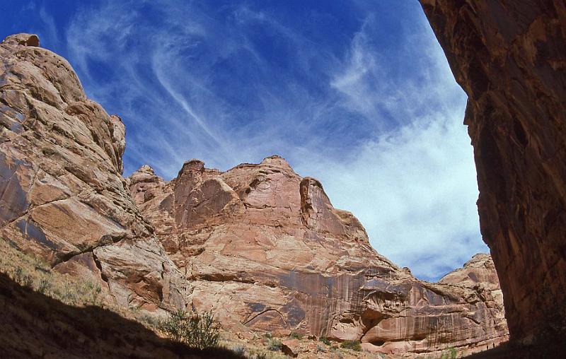 1996-04 Utah Trip 74 Horse Shoe Canyon.jpg